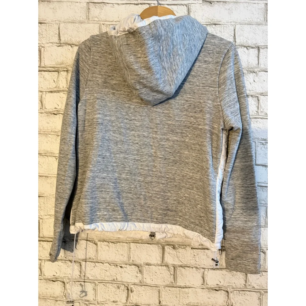 Athleta Primaloft Cozier Hoodie Eco insulated white and Gray size Small